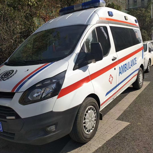 德宏品质救护车出租,为您的健康出行负责