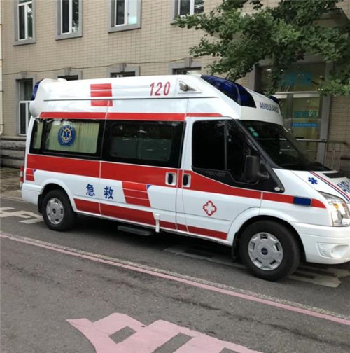 德宏选择我们的救护车出租,开启安心转院之旅