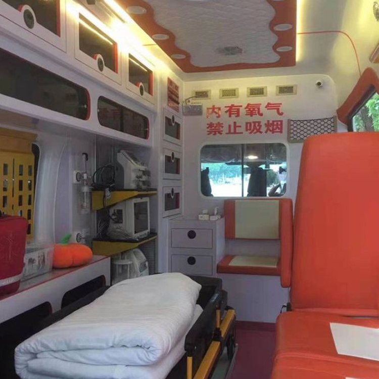 德宏癌症租赁救护车转运:为生命护航的科技与人文关怀